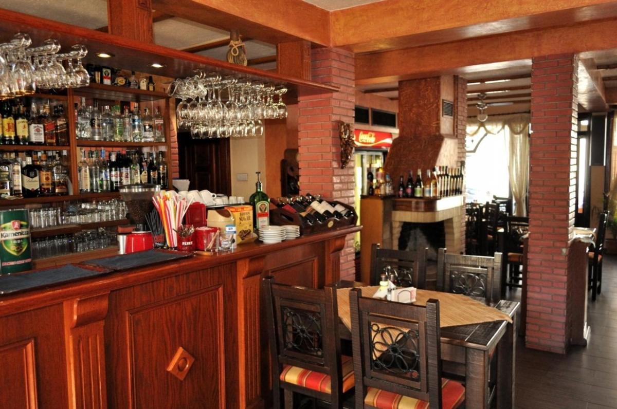 Spartak Family Hotel Σμόλιαν Εξωτερικό φωτογραφία
